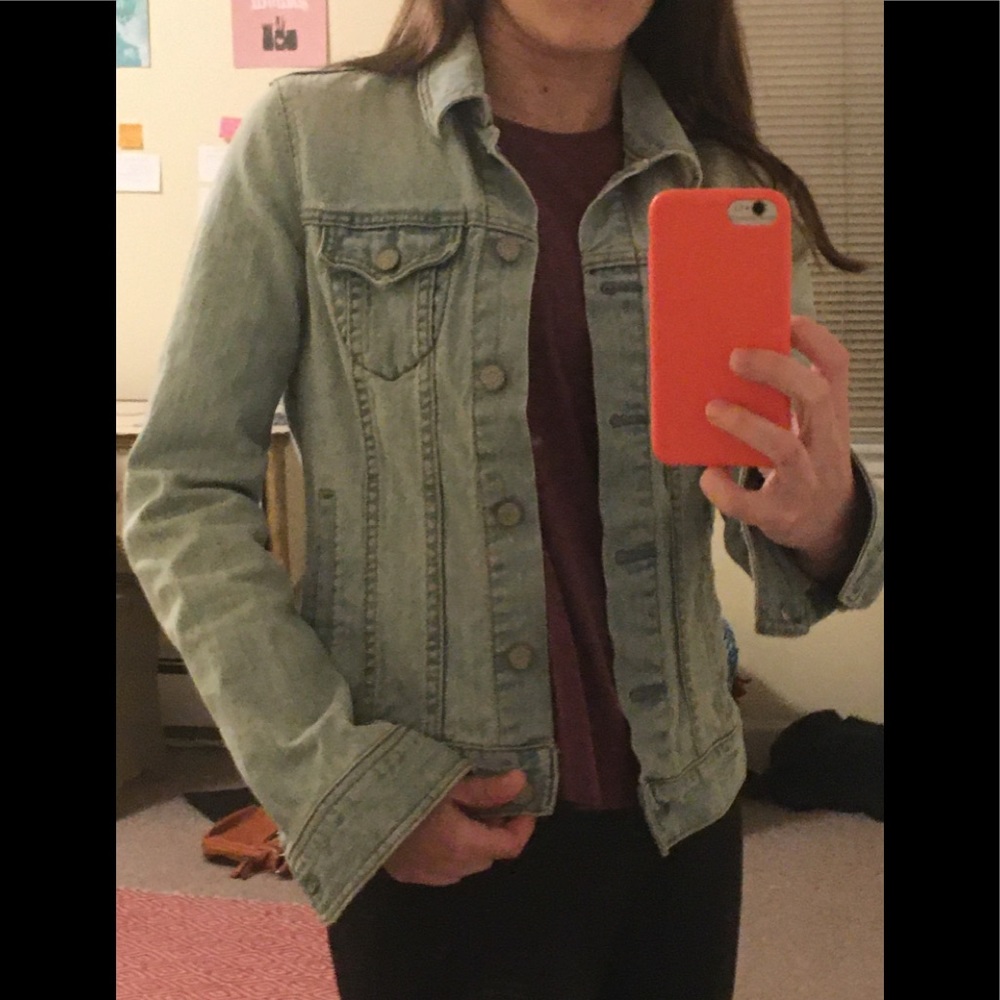 Light wash Jean Jacket